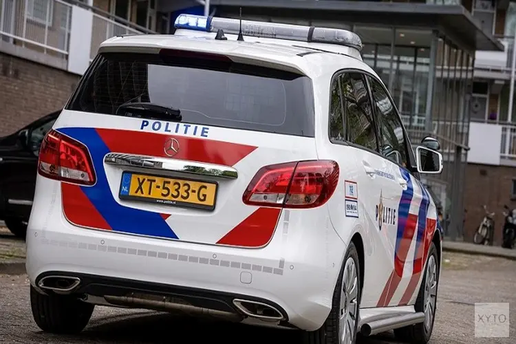 Agenten vinden vuurwapens bij twee incidenten