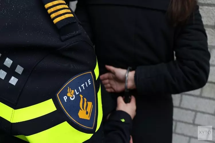 Politie houdt drie minderjarige verdachten van beroving vrouw aan