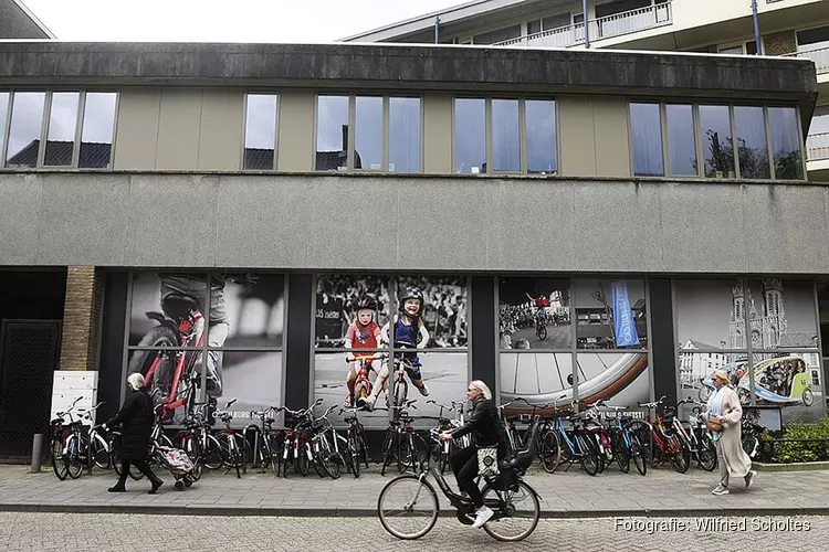 Nieuwe fietsenstalling aan Schouwburgring