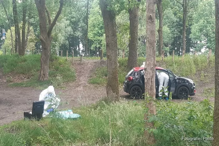 Politieonderzoek na aantreffen zwaargewonde man in buitengebied