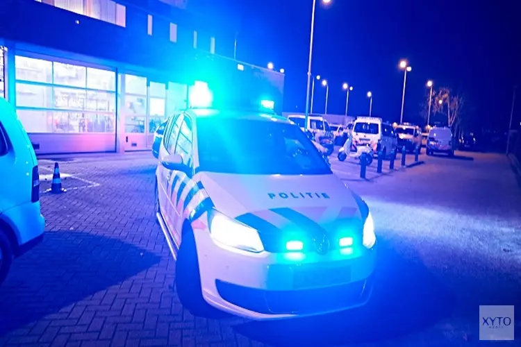 Politie en beveiliging beëindigen optreden