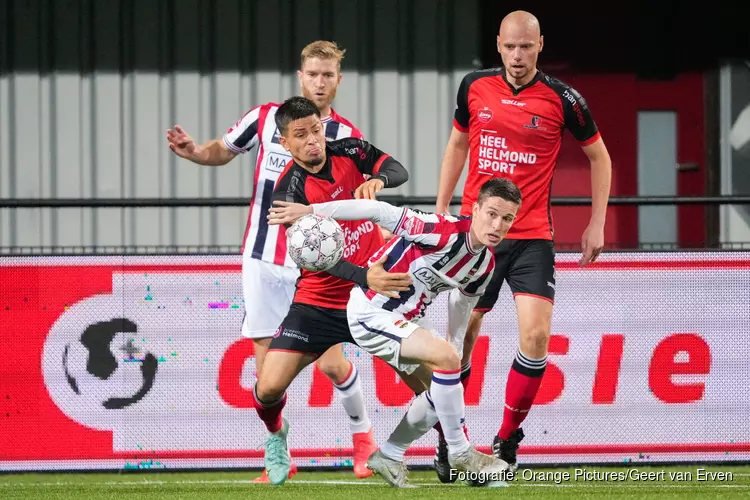 Willem II zonder veel problemen langs Helmond Sport