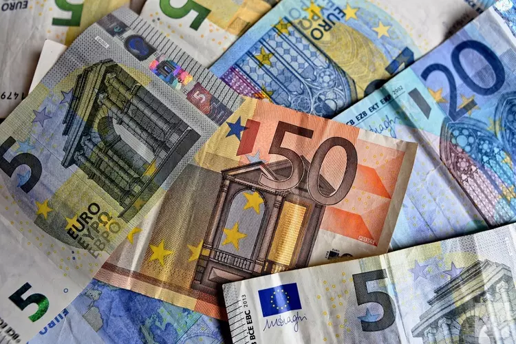 Tilburger aangehouden voor witwassen van miljoenen euro’s