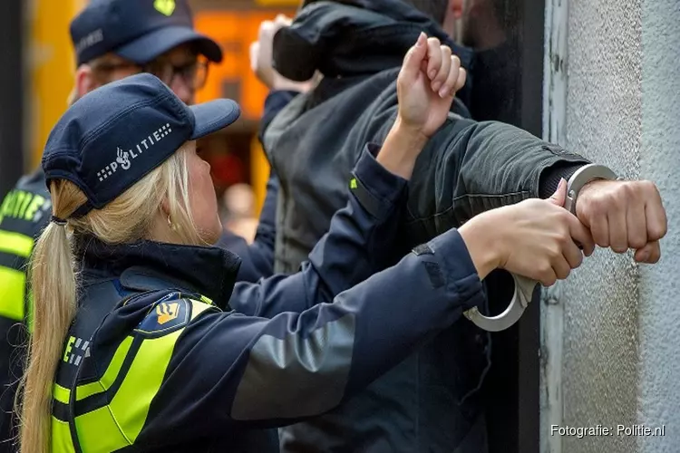 Twee verdachten overval tankstation aangehouden